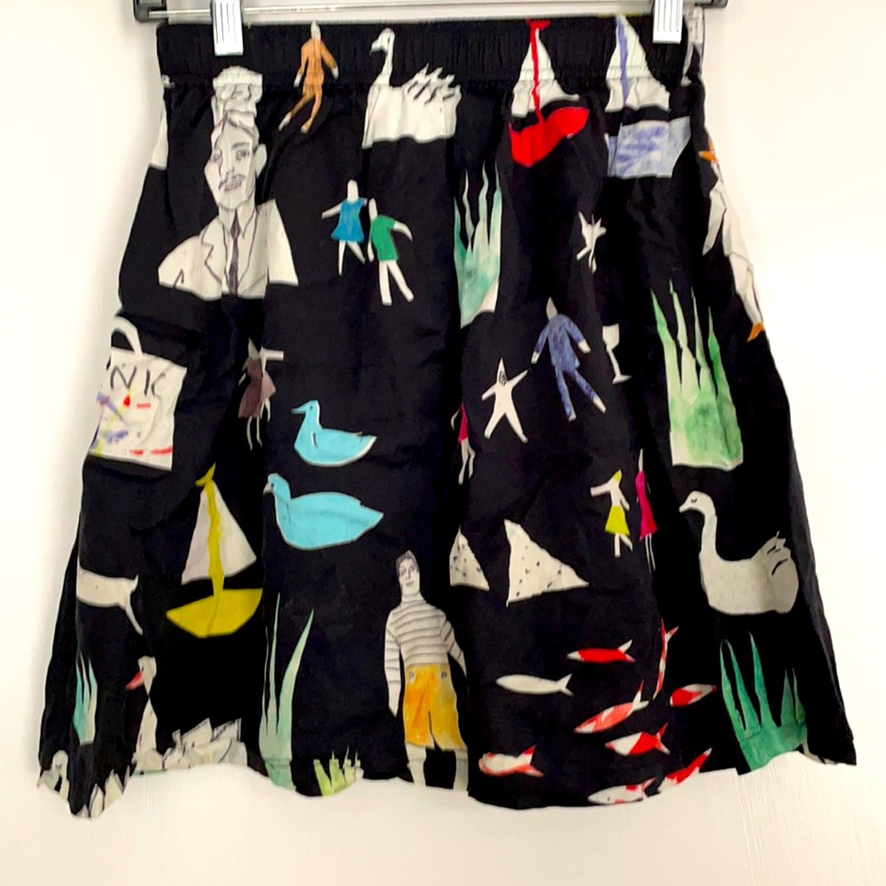Abstract skirt size small.